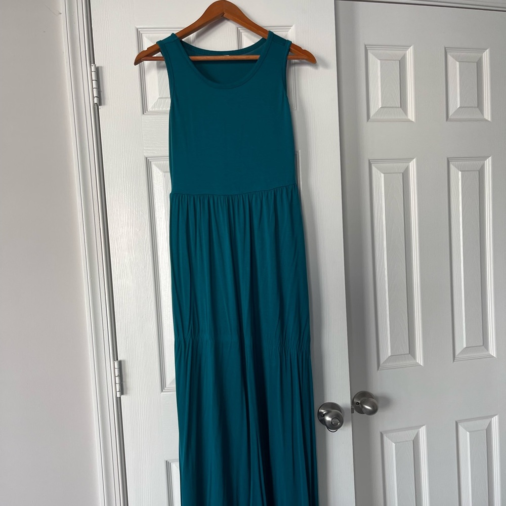 Maxi Summer Teal Dress. Great condition. Worn only once .